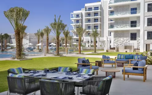 Graphos Social Kitchen Terrace